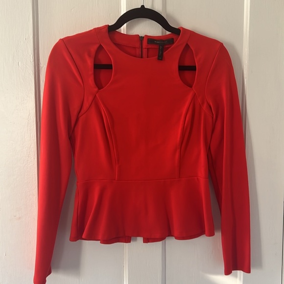 BCBGMAXAZRIA Red Stretch Cut-out Peplum Zip Top - Picture 3 of 7